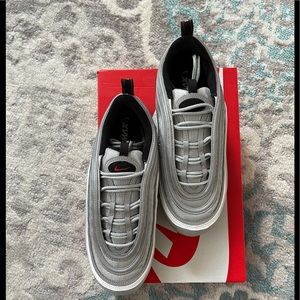 Nike Vapormax 97 Silver bullet Men’s size 9